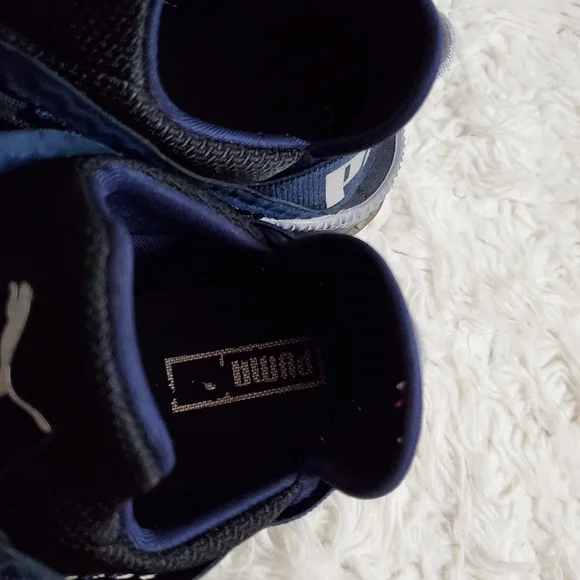 Men Shoes - Picture 3 of 8